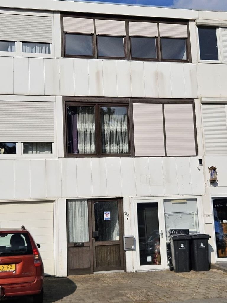 Modern house in the Kastelenbuurt - Image 1