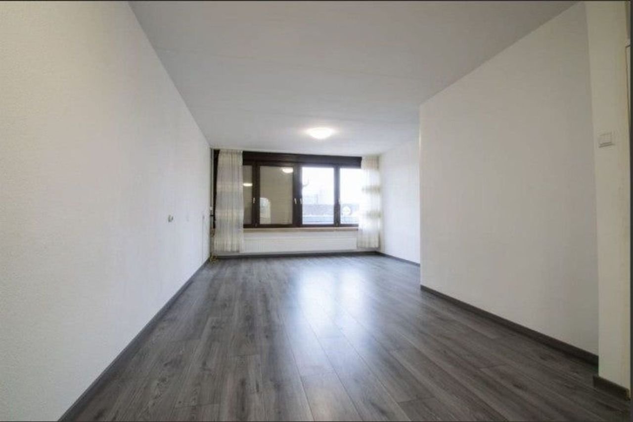 Modern house in the Kastelenbuurt - Image 7