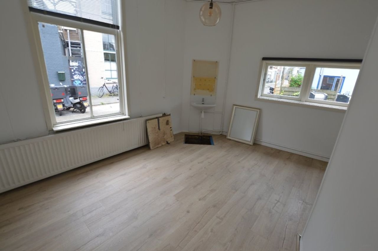 Spacious room in the heart of Assendorp - Image 5