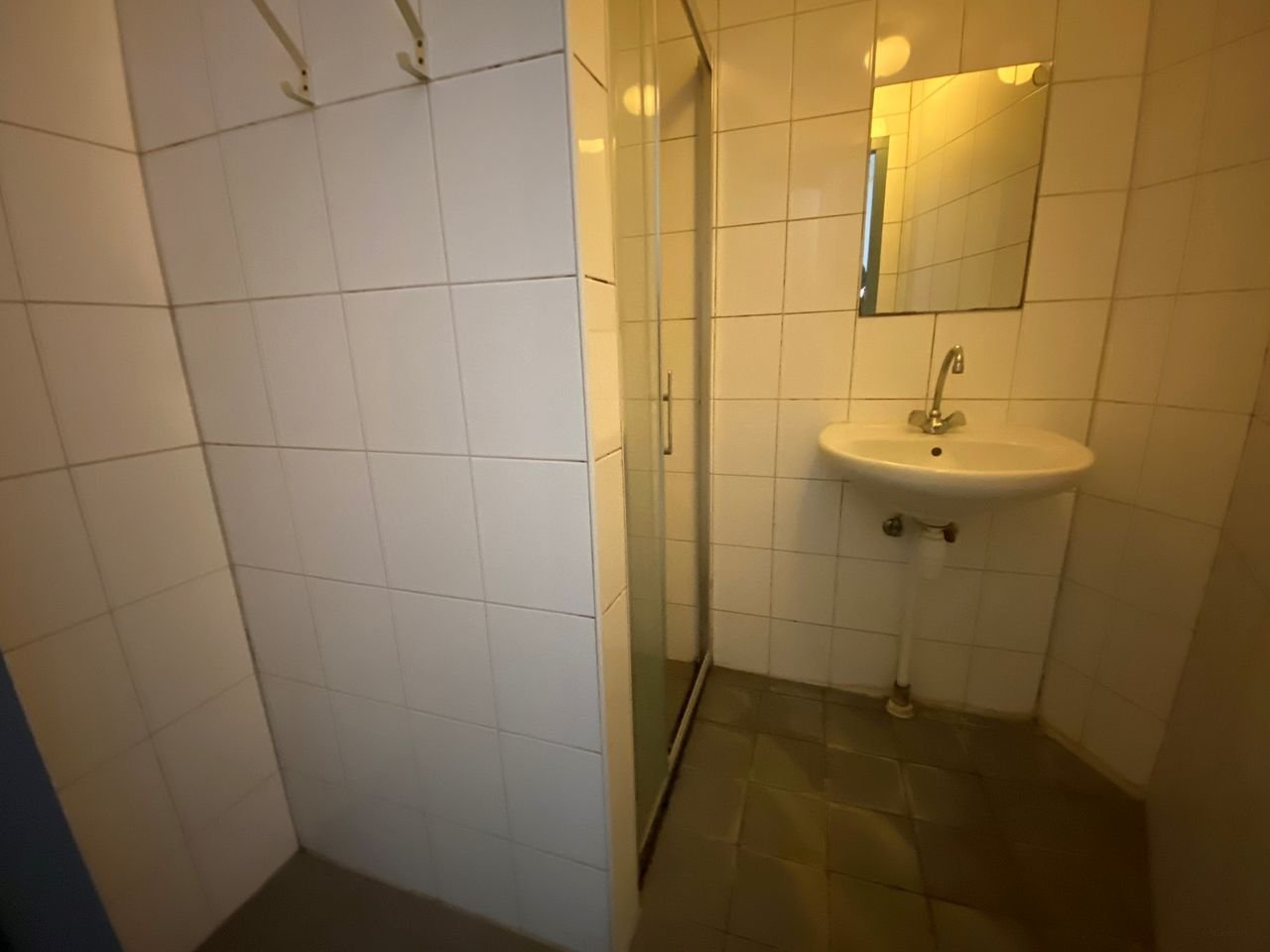 Ruime kamer (30 m²) met eigen keuken in centrum - Afbeelding 11