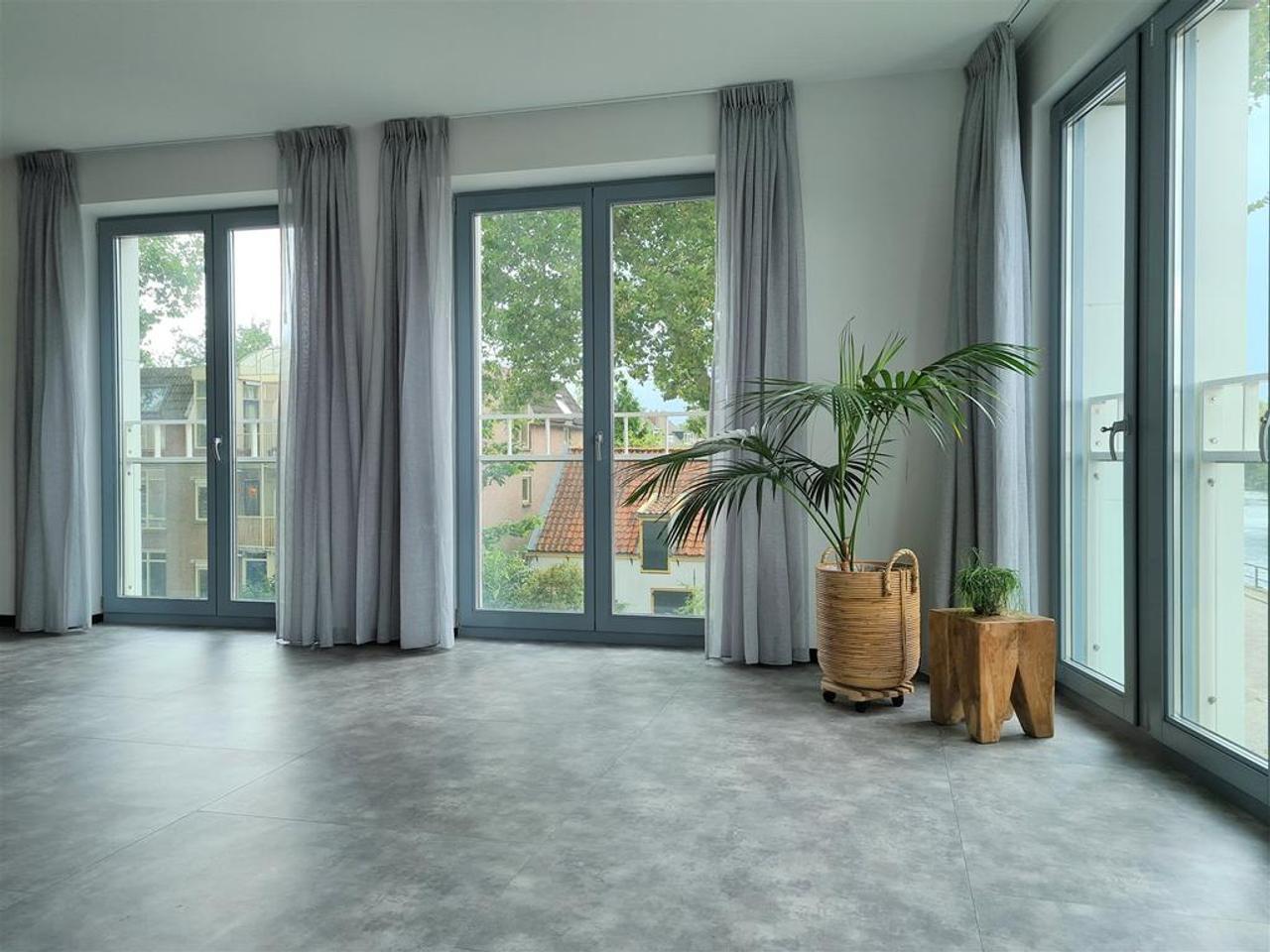 91m² Corner Apartment on the Vecht River - Image 9