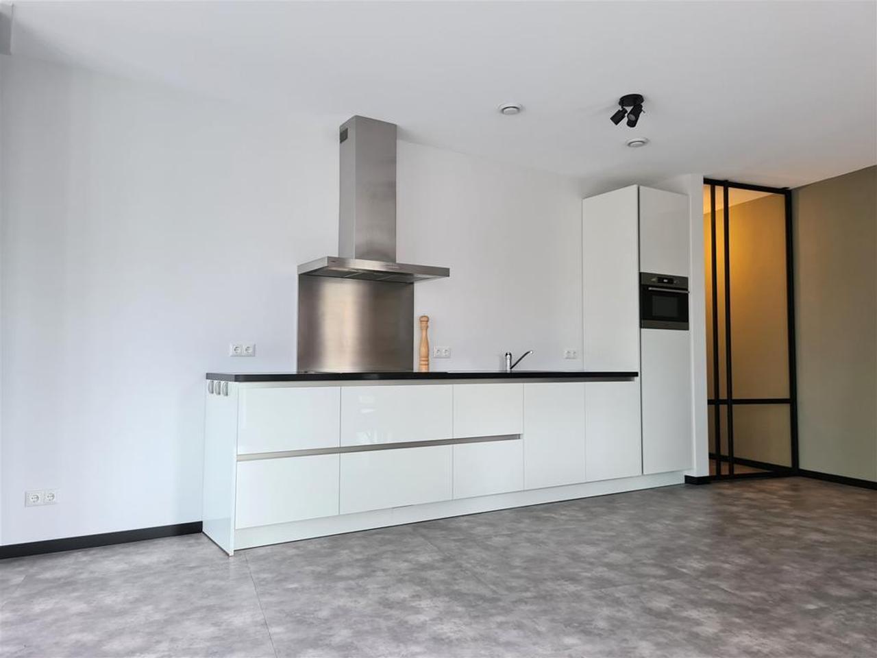 91m² Corner Apartment on the Vecht River - Image 7