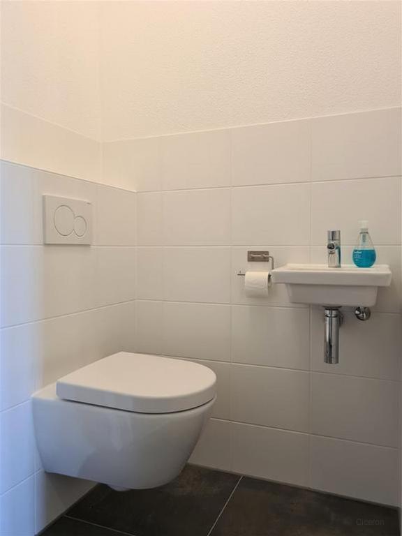 91m² Corner Apartment on the Vecht River - Image 21