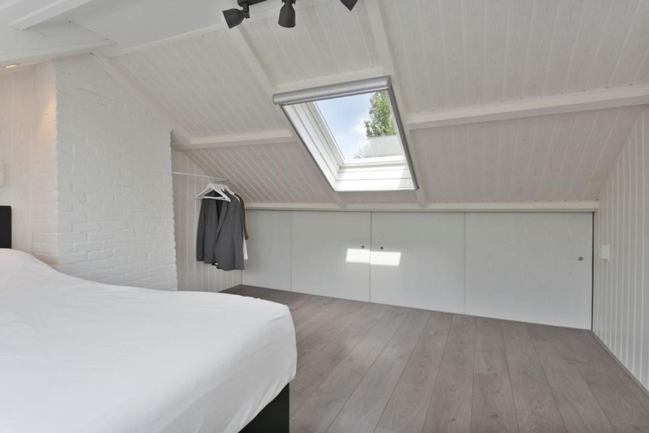 Spacious family home with garden in Prinsejagt - Image 18
