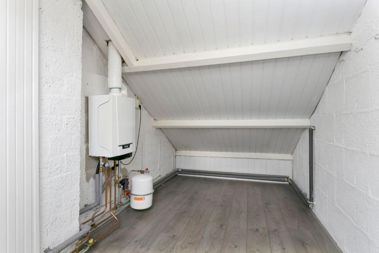 Spacious family home with garden in Prinsejagt - Image 16