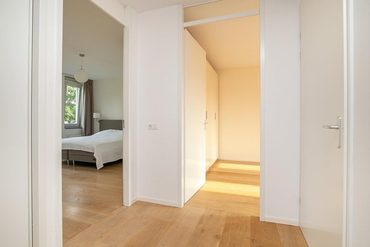 123 m² gezinswoning met tuin en parkeerplek - Afbeelding 16