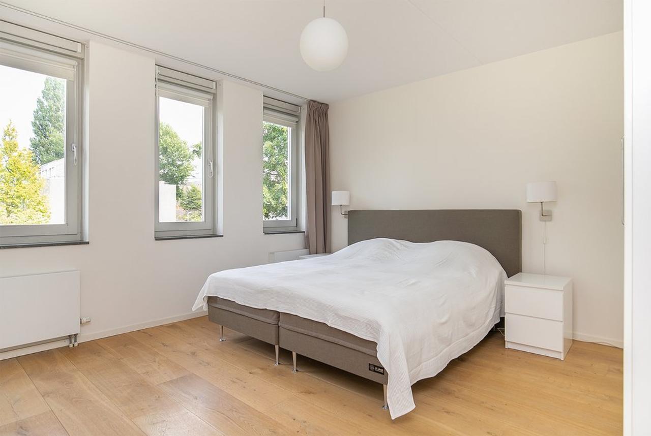 123 m² gezinswoning met tuin en parkeerplek - Afbeelding 18
