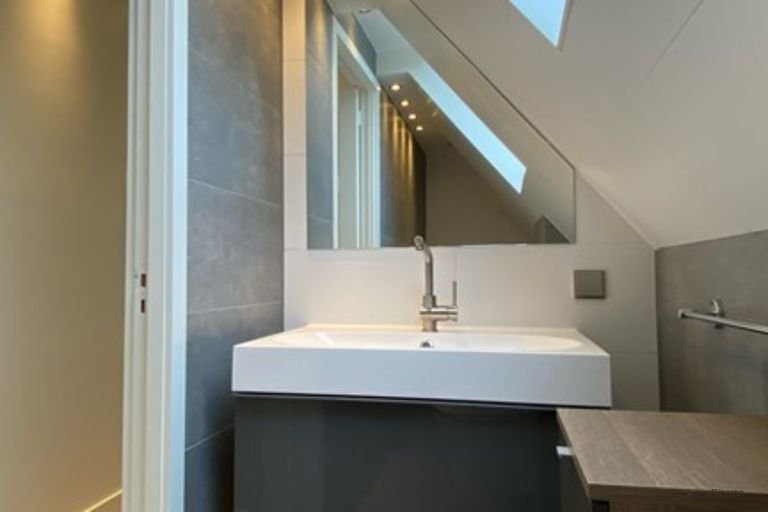 Wonen in de Jordaan: 2 slaapkamers, 2 badkamers - Afbeelding 13