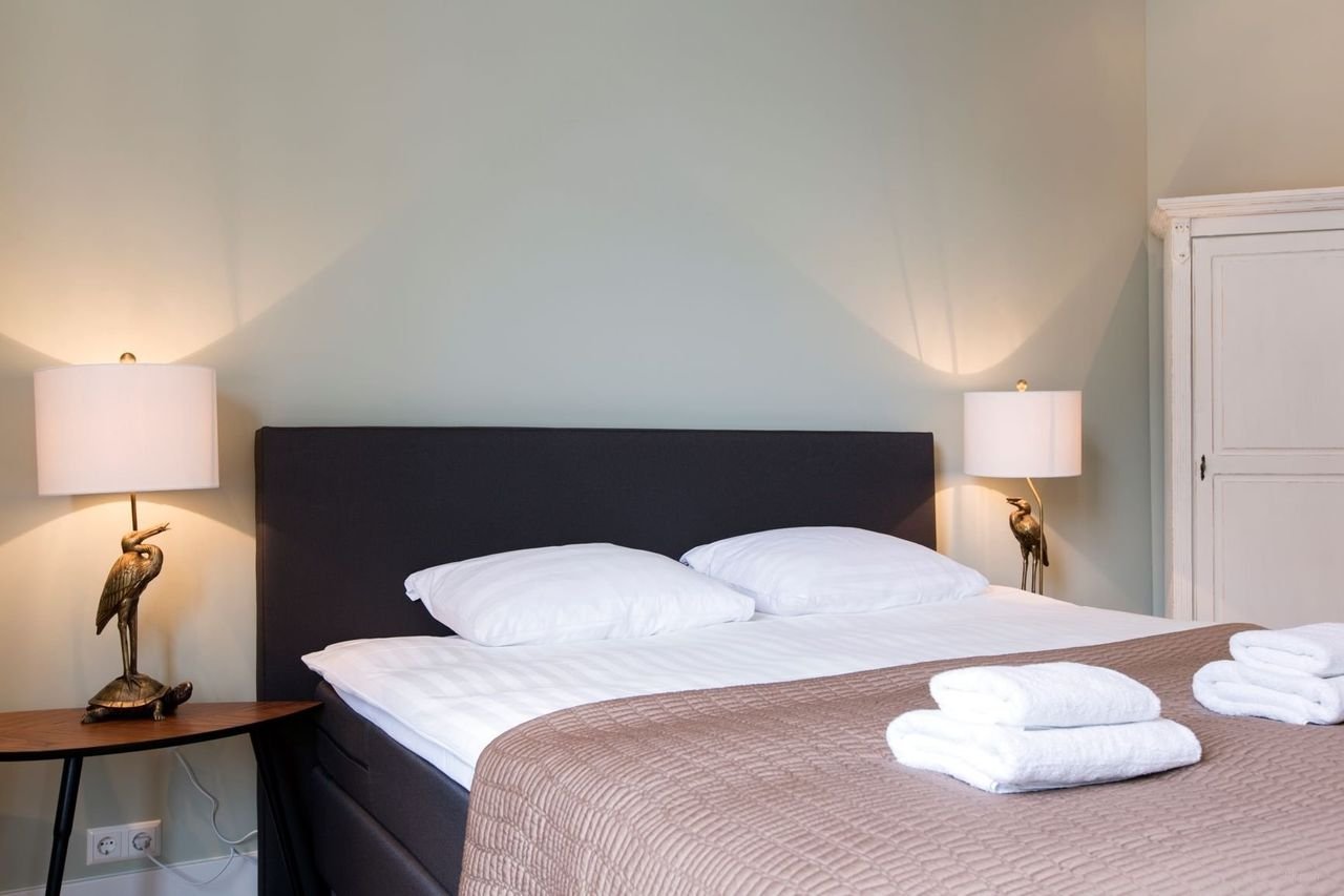 Furnished corner apartment of 79 m² in the Museum Quarter - Image 10