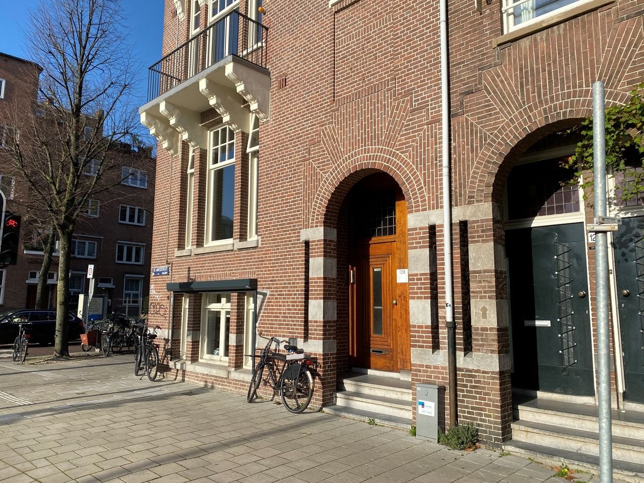 Furnished corner apartment of 79 m² in the Museum Quarter - Image 1