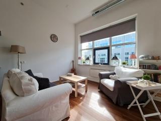 Bright corner apartment of 52 m² near Nieuwe Plantsoen - Image 2