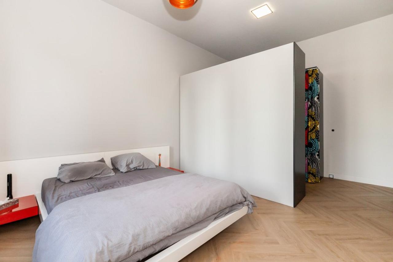 Licht 101m² appartement met weids uitzicht - Afbeelding 16