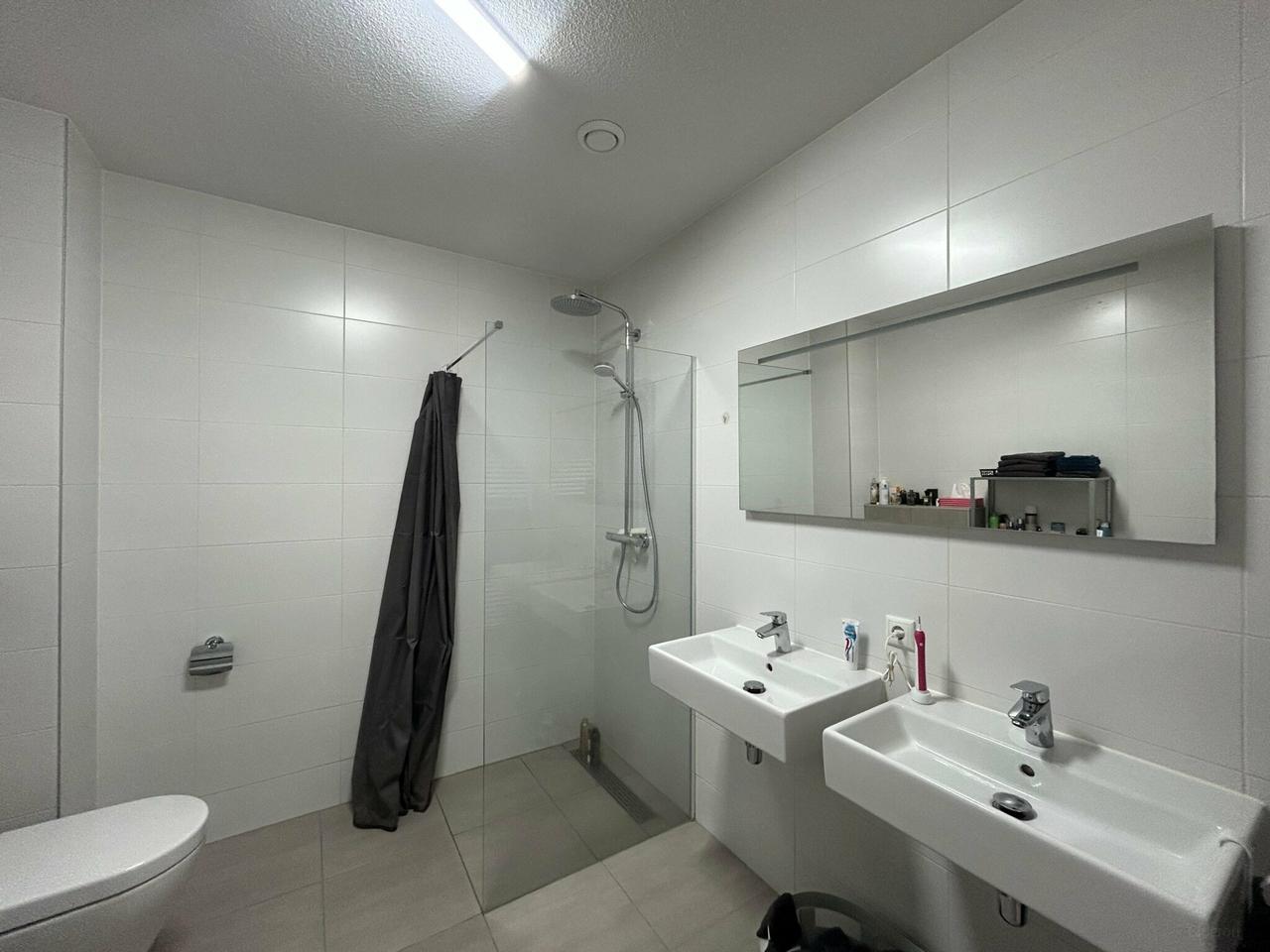 2-slaapkamerappartement met balkon - Afbeelding 8