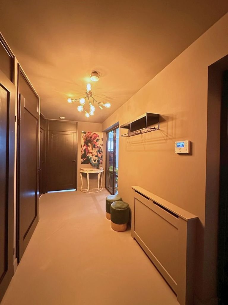 105m² living on the Lichtstraat with terrace - Image 3