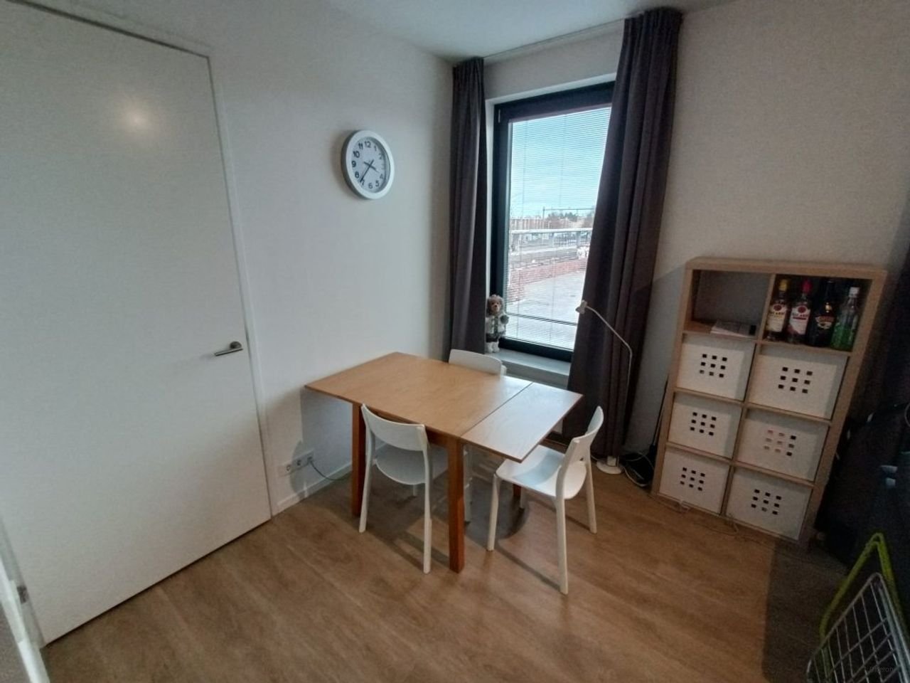 1-bedroom apartment at Stationsplein - Image 6