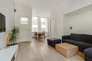 Townhouse with Sunny Garden near the Harbour - Image 4