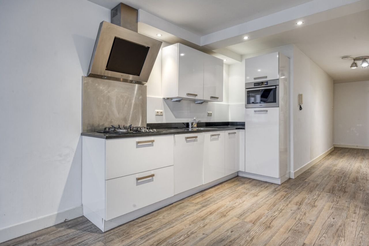 Benedenwoning met terras in de Jordaan - Afbeelding 13