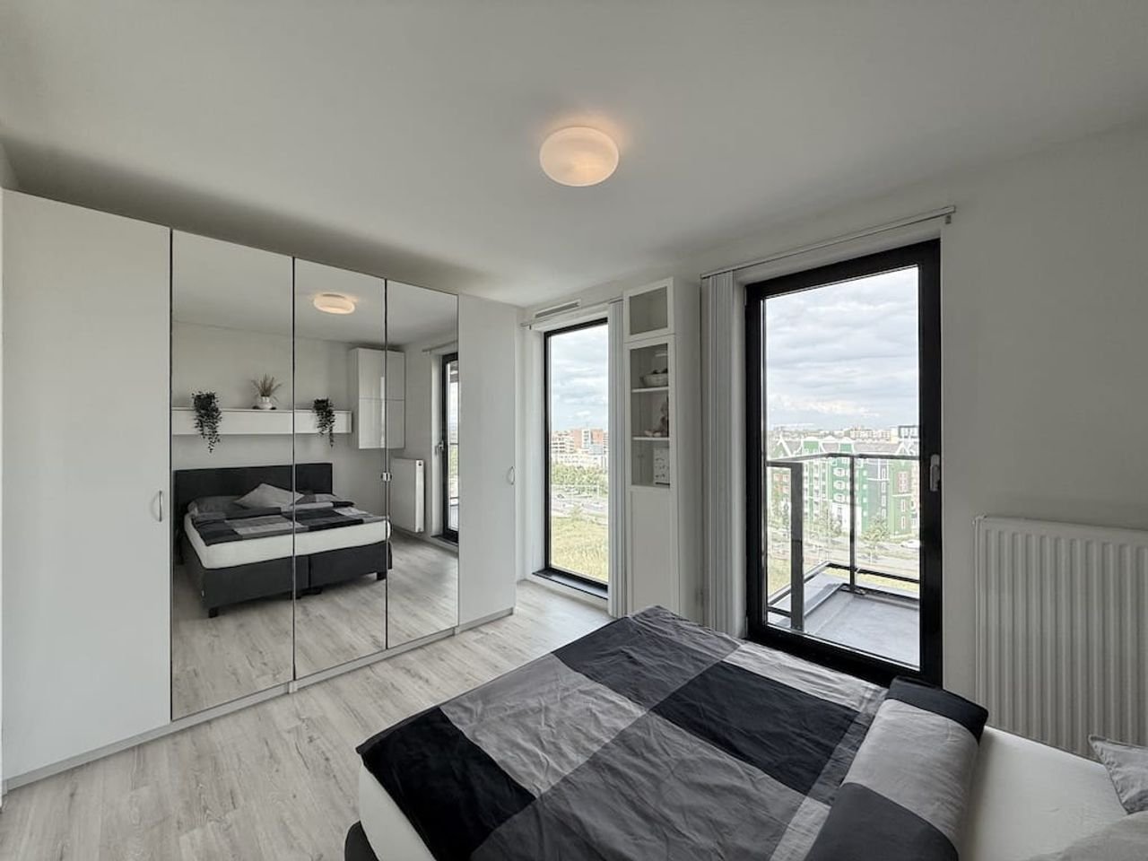 Gemeubileerd 3-kamerappartement met balkon - Afbeelding 13