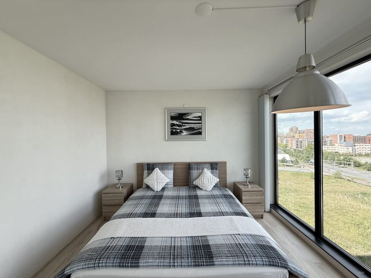 Gemeubileerd 3-kamerappartement met balkon - Afbeelding 8