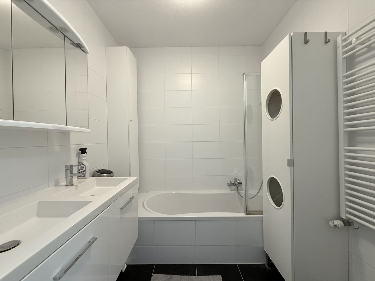 Gemeubileerd 3-kamerappartement met balkon - Afbeelding 16