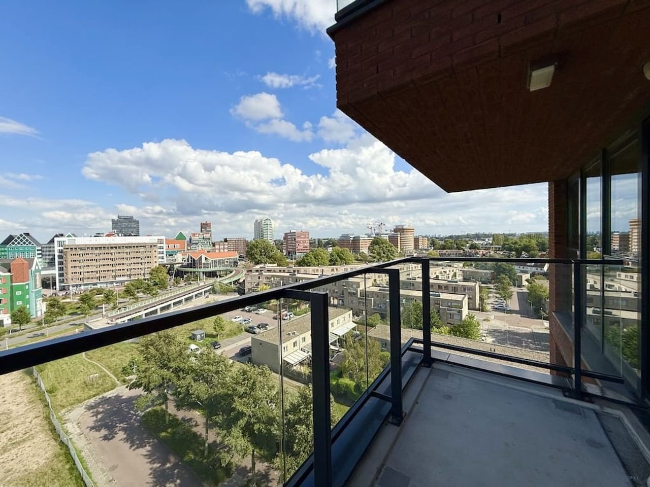 Gemeubileerd 3-kamerappartement met balkon - Afbeelding 6