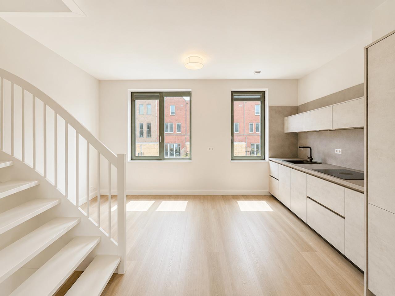 Nieuwbouw herenhuis van 180 m² in Almere Poort - Afbeelding 4