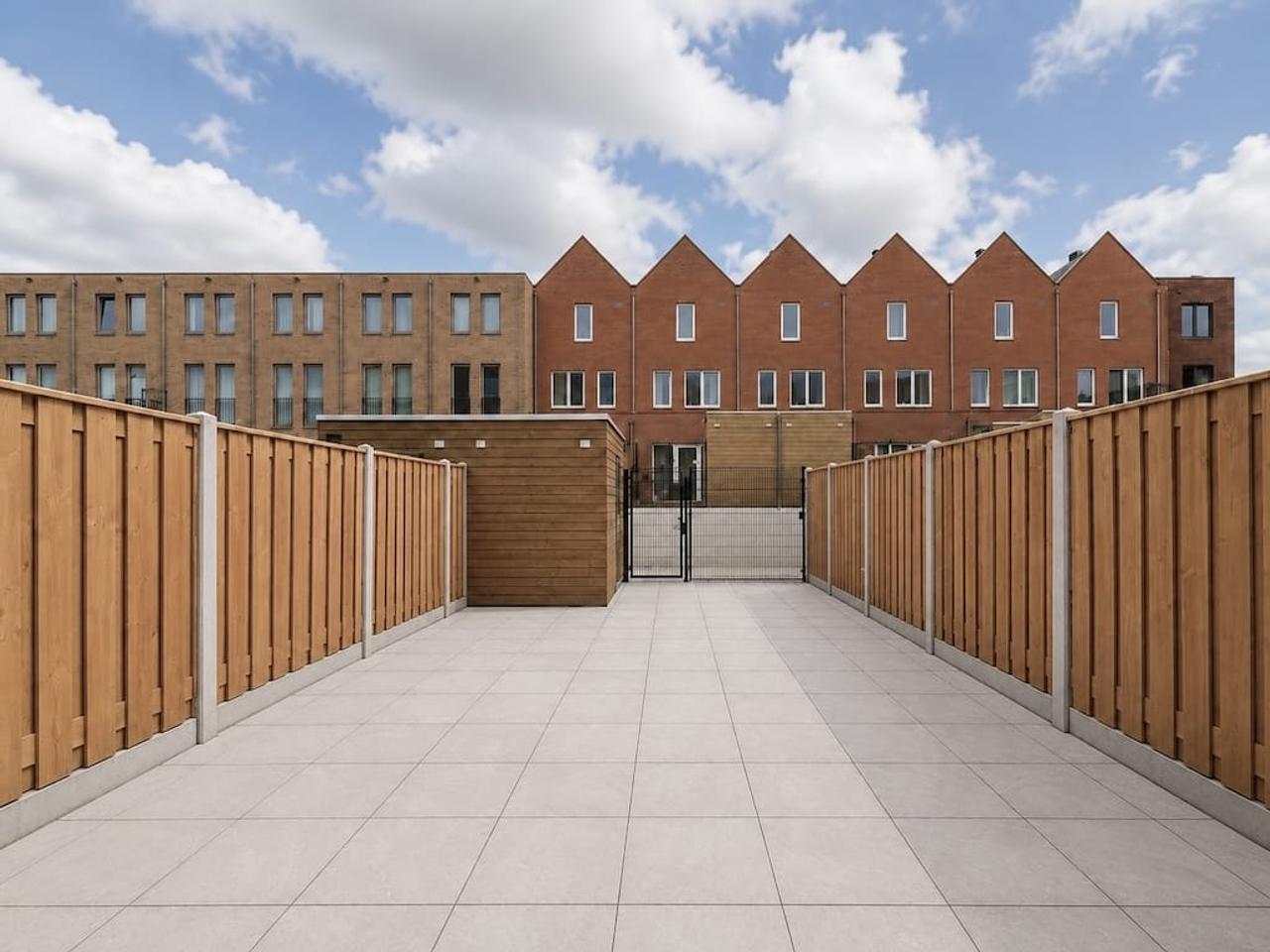 Nieuwbouw herenhuis van 180 m² in Almere Poort - Afbeelding 9
