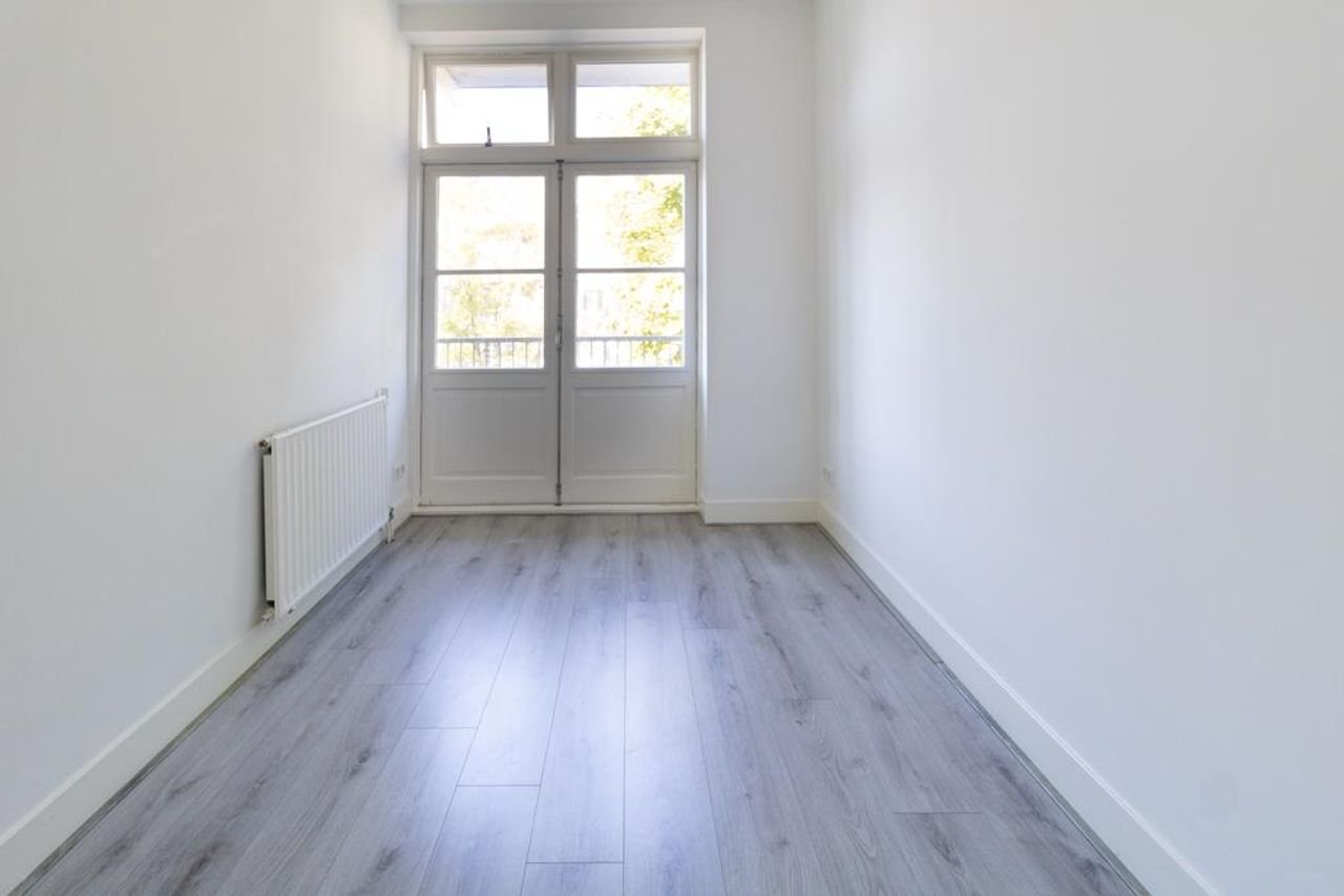 Licht appartement met twee balkons - Afbeelding 16