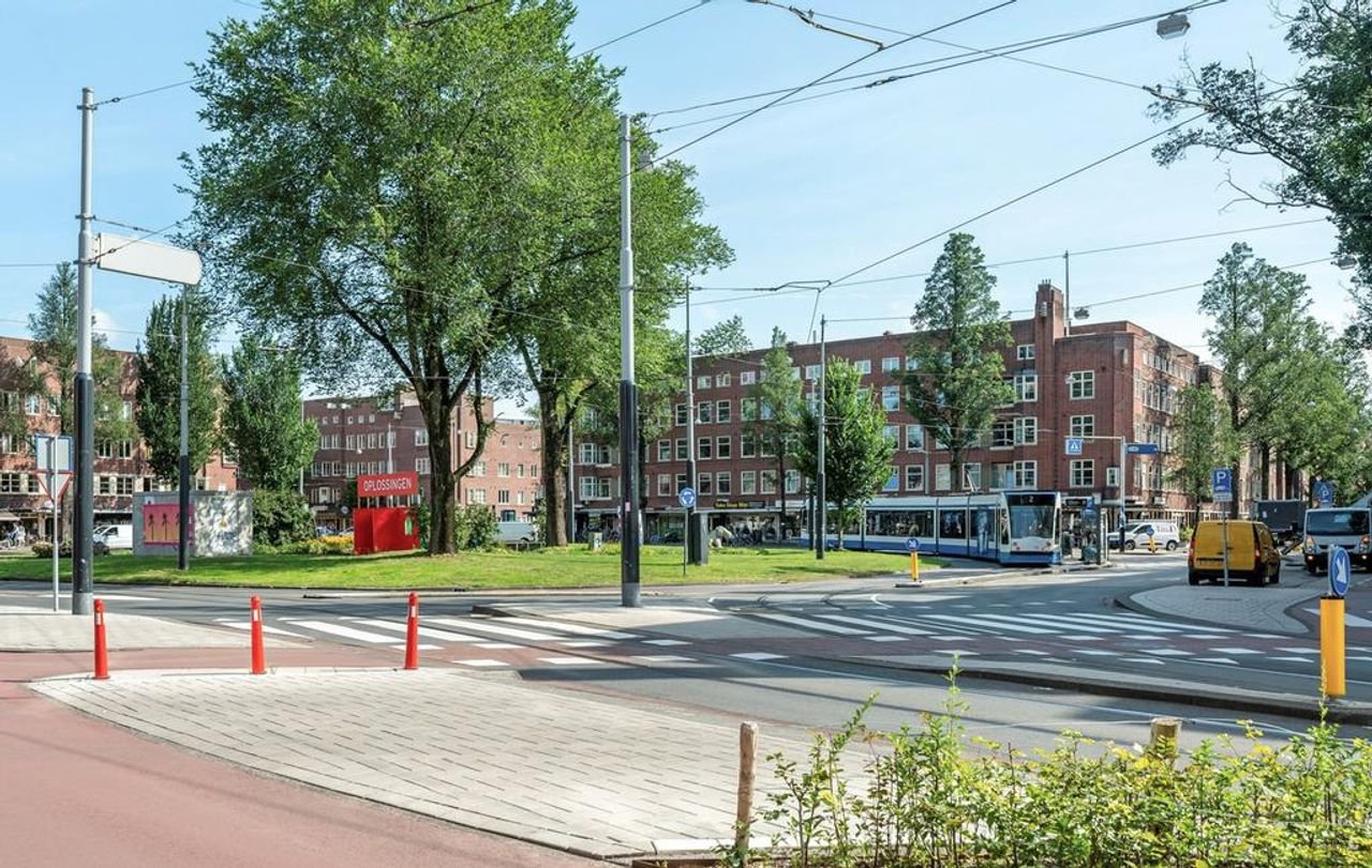 Licht appartement met twee balkons - Afbeelding 24