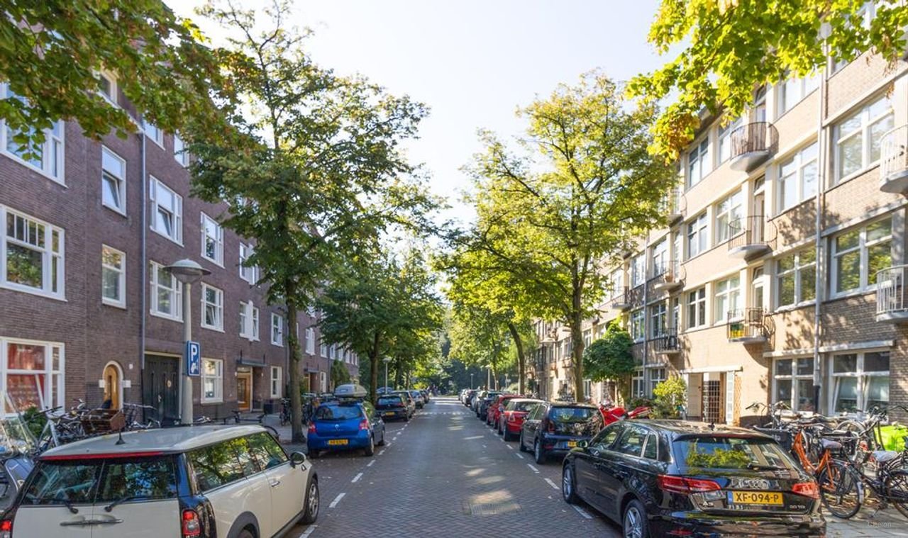 Licht appartement met twee balkons - Afbeelding 23