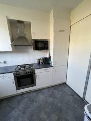 Maisonette with 3 bedrooms and garden - Image 5