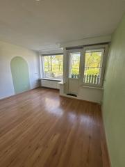 Maisonette with 3 bedrooms and garden - Image 3