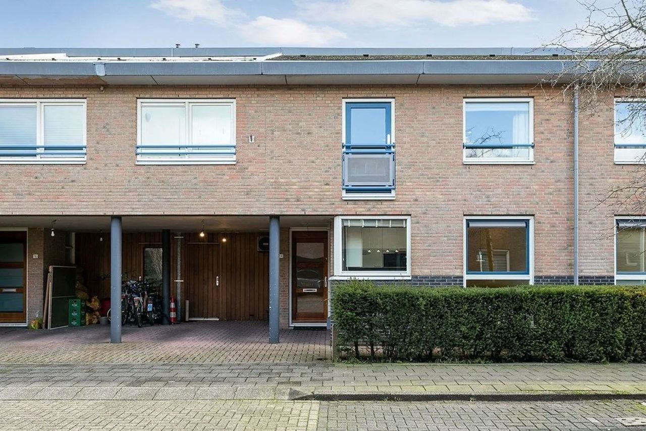 Spacious family home in Amstelveen: 185m² with garden - Image 2