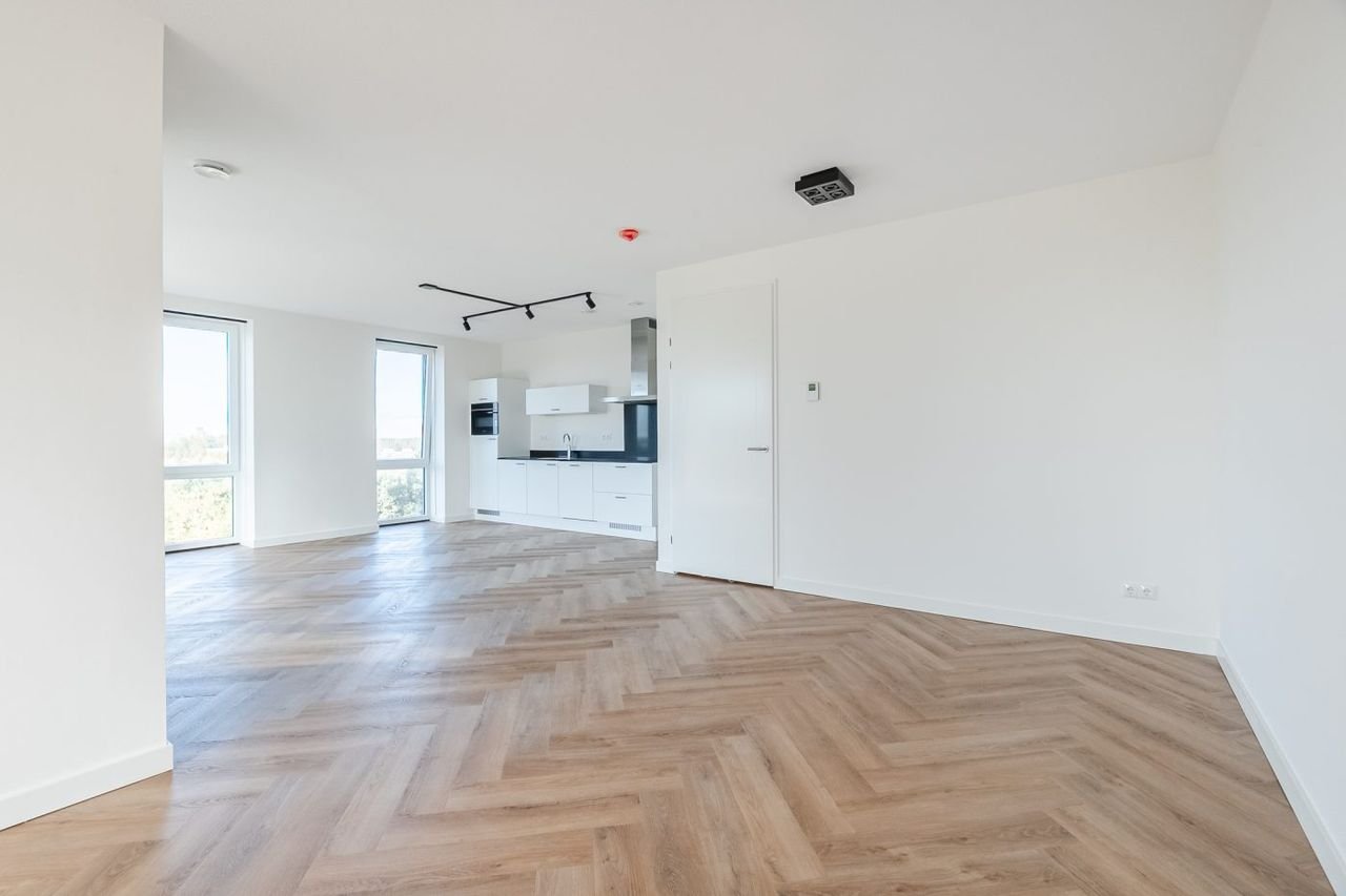 Brand new 145 m² apartment - Image 2