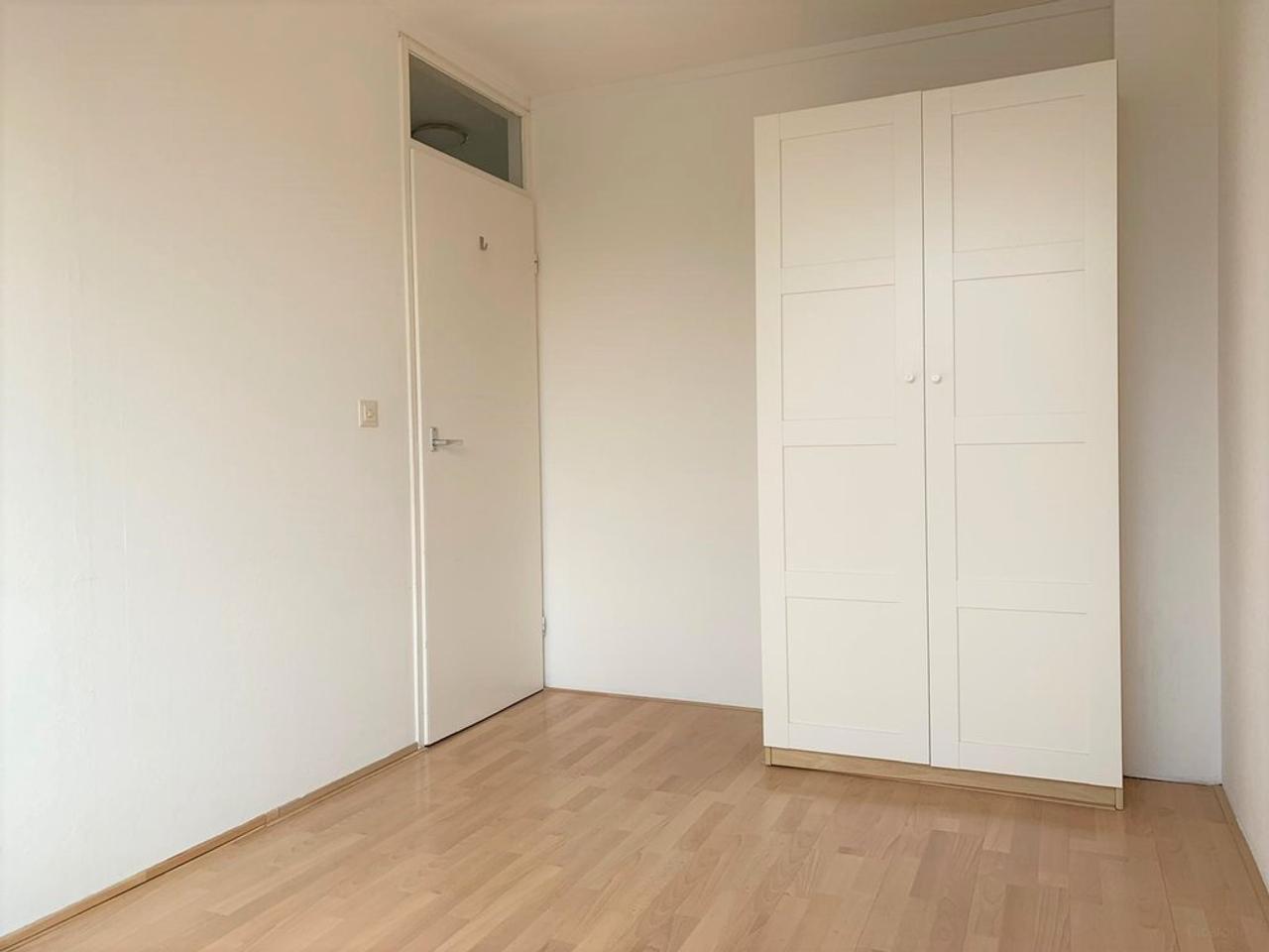 Eengezinswoning met 4 slaapkamers en tuin - Afbeelding 17