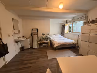 17 m² studentenkamer vlak bij het centrum