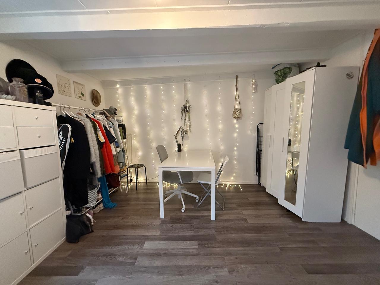 17 m² studentenkamer vlak bij het centrum - Afbeelding 3