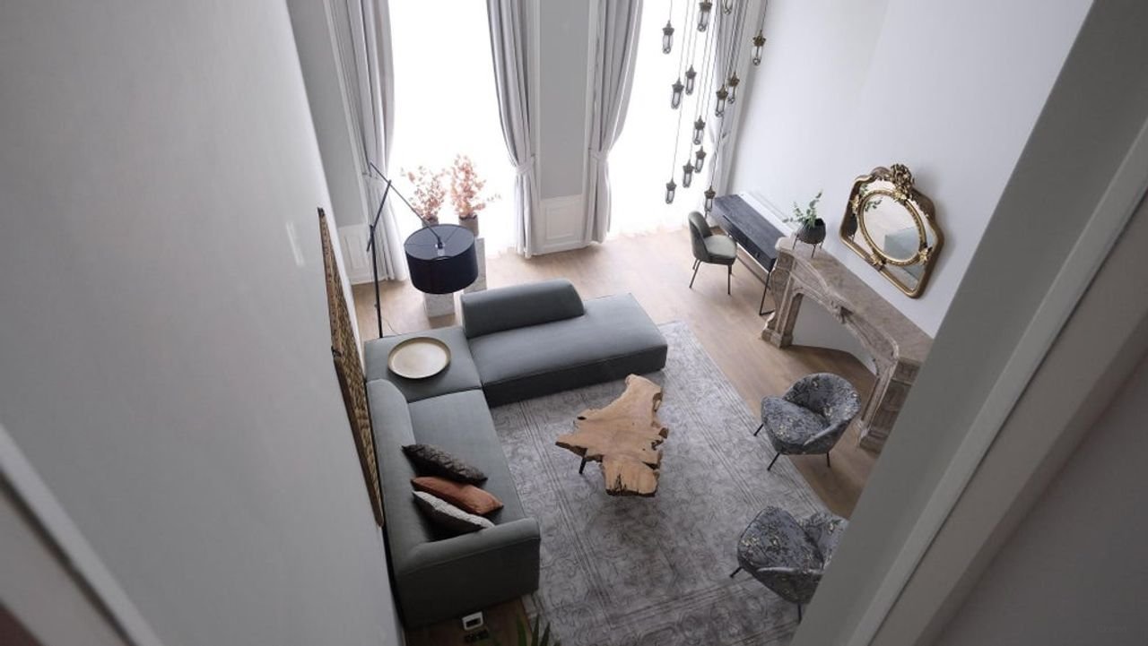 Loft-style living: 129m² with terrace and parking - Image 1
