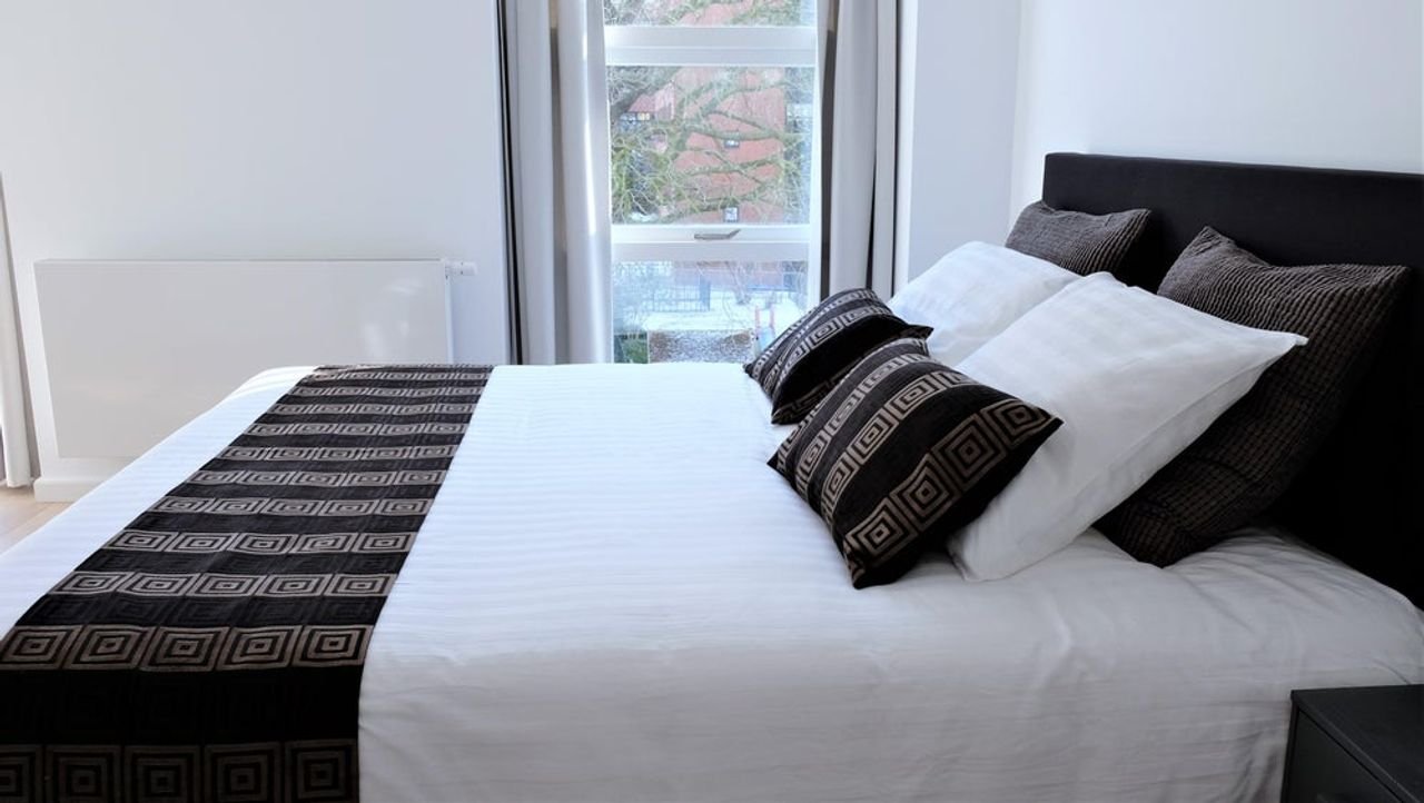 Loft-style living: 129m² with terrace and parking - Image 10
