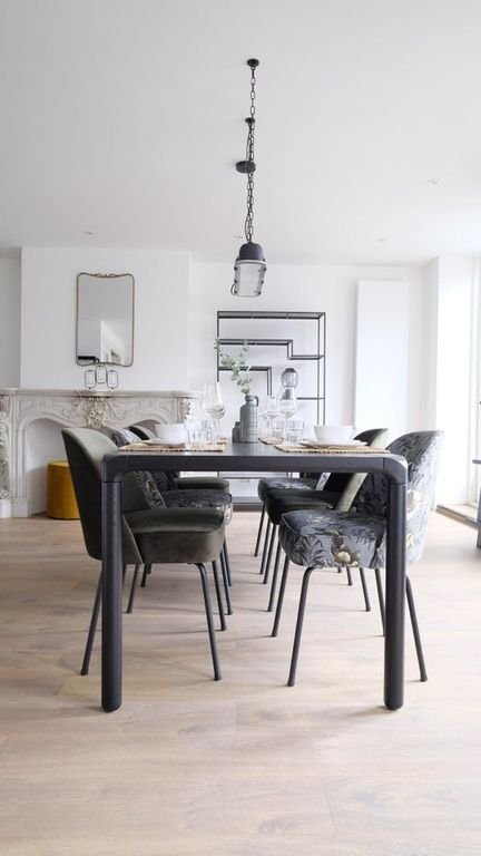 Loft-style living: 129m² with terrace and parking - Image 11