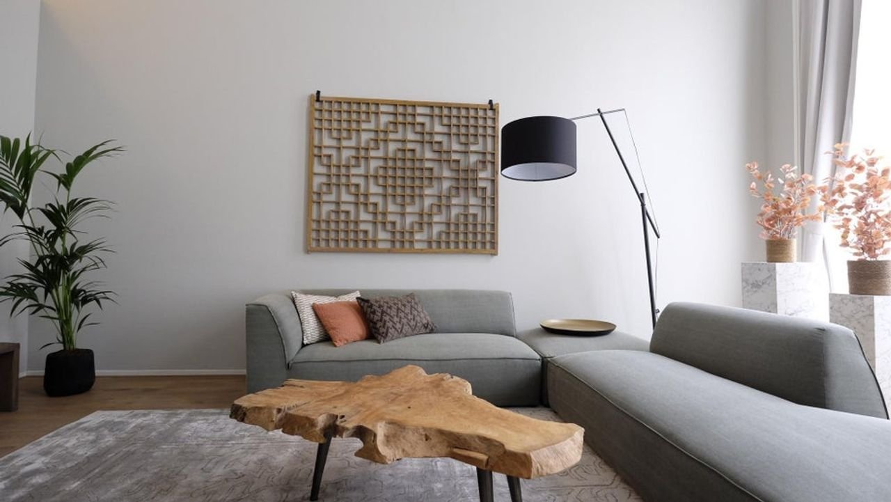 Loft-style living: 129m² with terrace and parking - Image 2