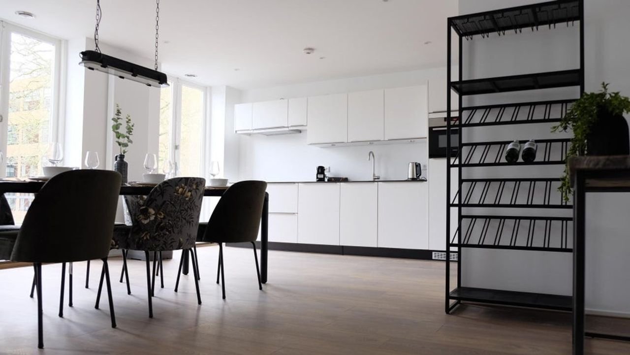 Loft-style living: 129m² with terrace and parking - Image 8