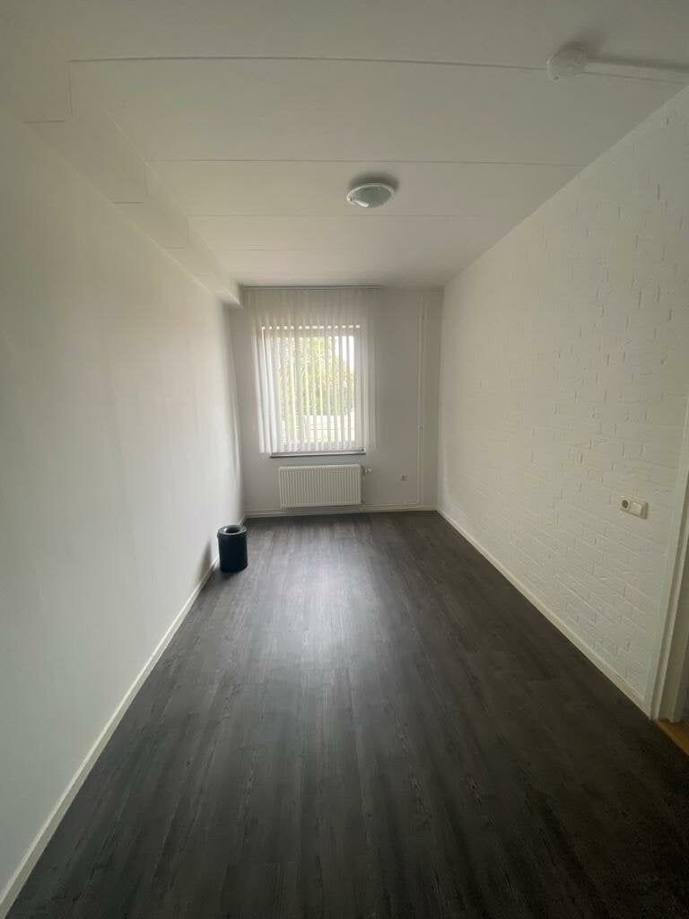 Neat 15m2 room with shared garden - Image 2