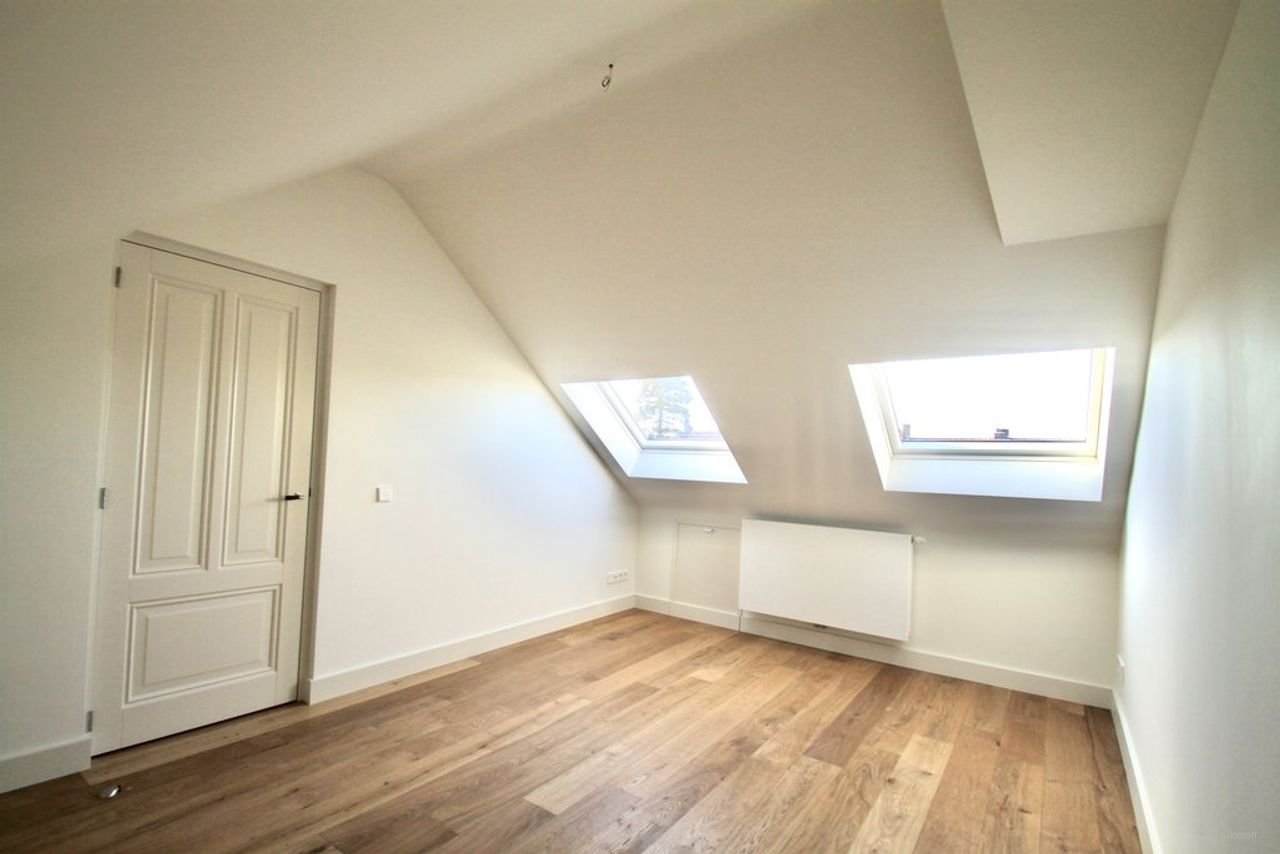 Renovated 1930s home in Haarlem - Image 19