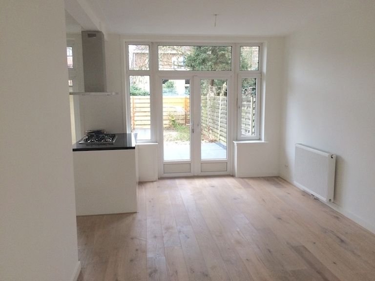 1930s House with Sunny Garden in Haarlem - Image 6