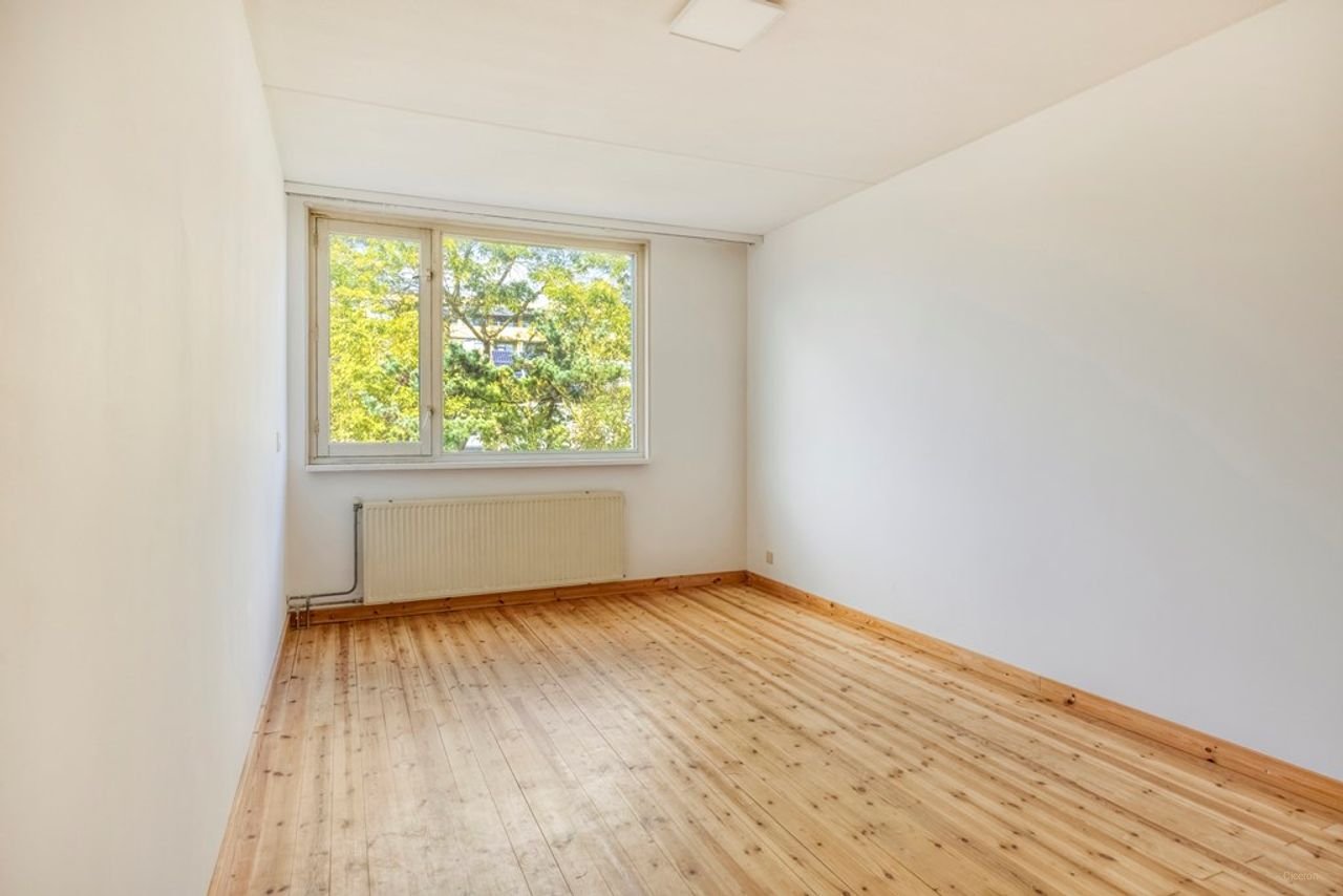 Family home with garden and energy label A - Image 13