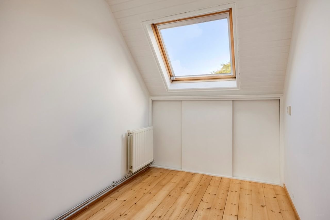 Family home with garden and energy label A - Image 24