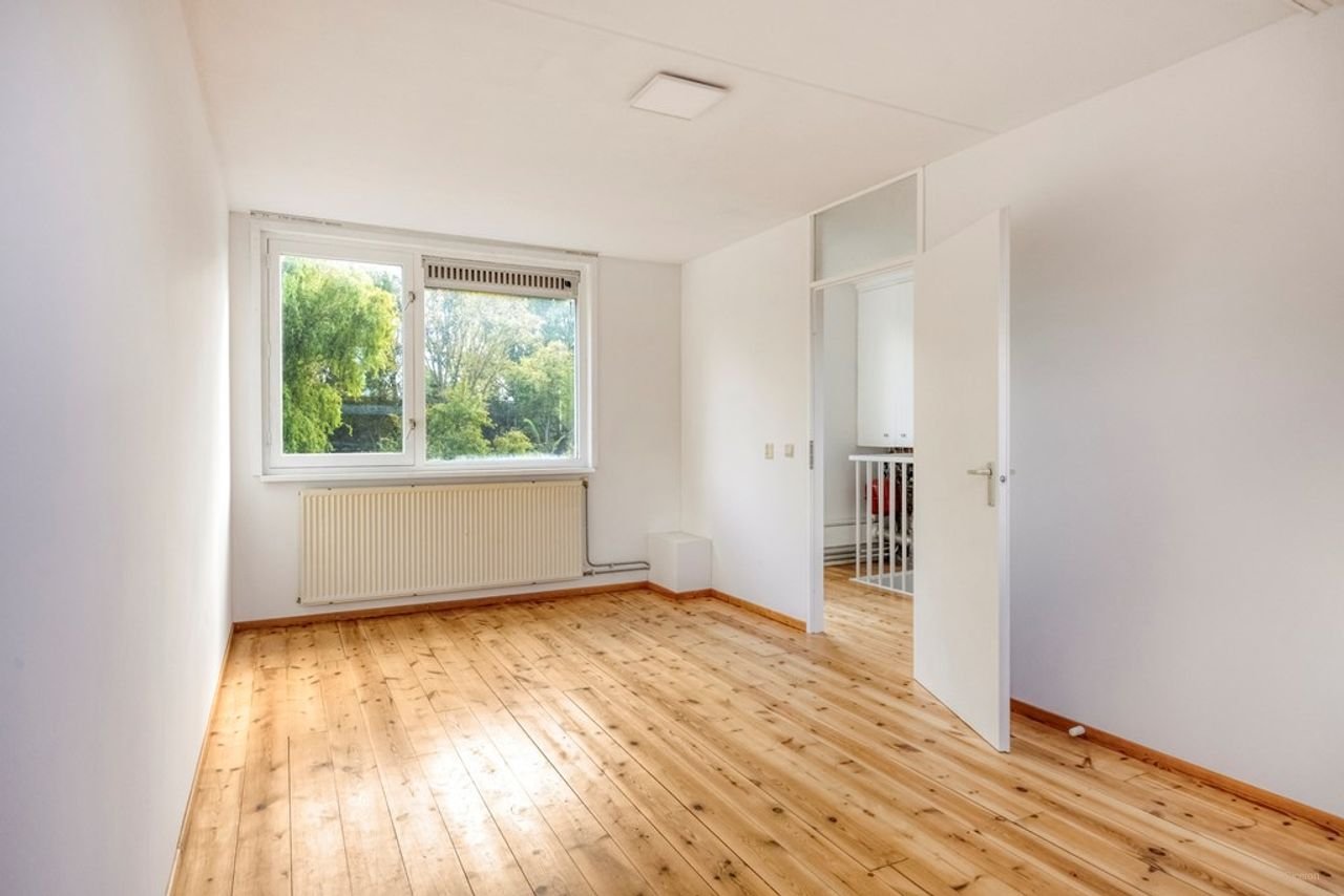 Family home with garden and energy label A - Image 23