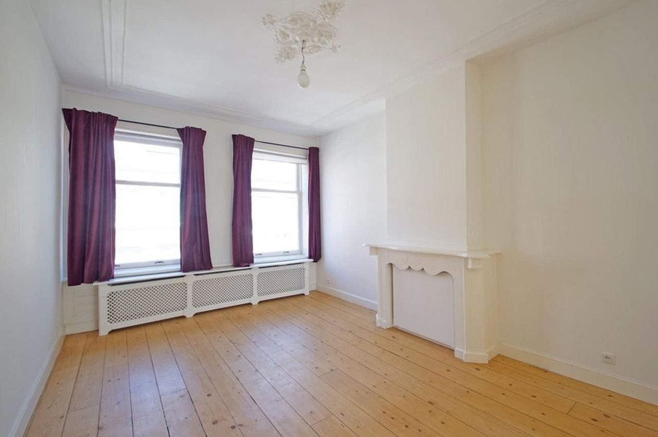 Townhouse with garden on the waterfront in Willemspark - Image 17