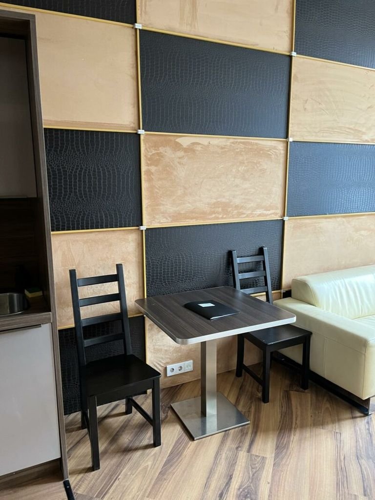 Furnished studio in the heart of Dordrecht - Image 3